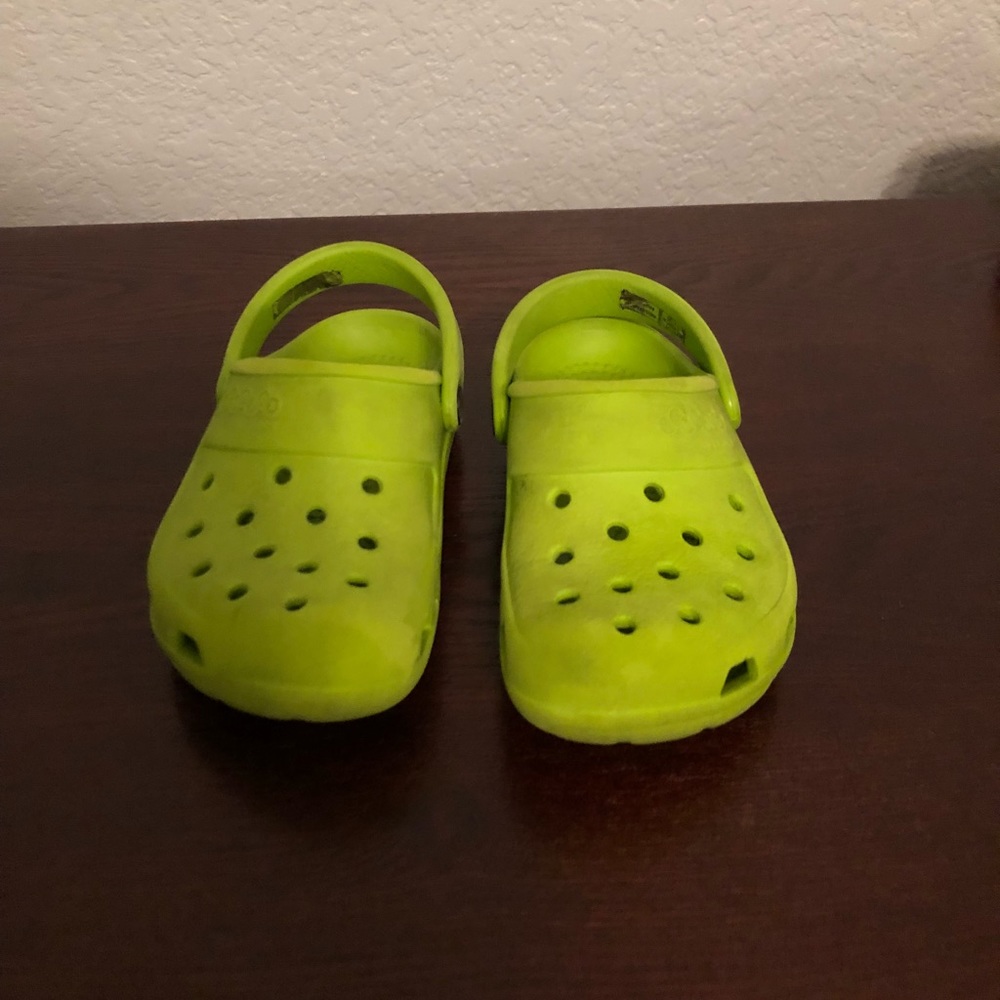 Jibbitz by Crocs Green Boy’s Size 8